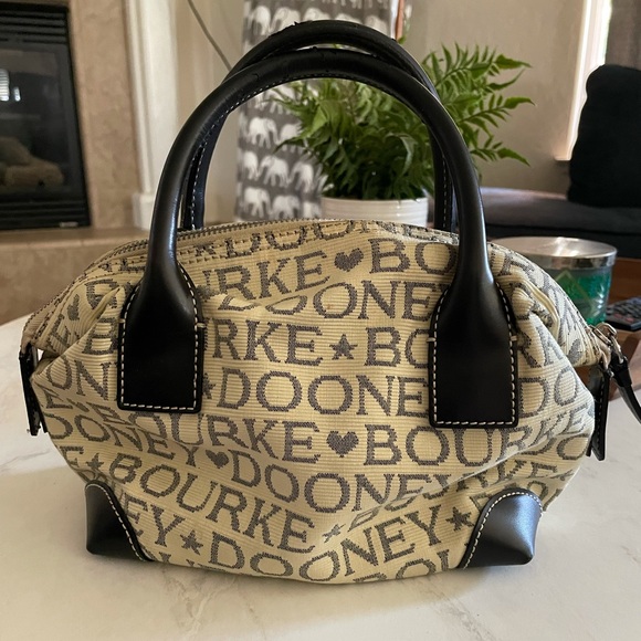 Dooney & Bourke Purse - Picture 4 of 7